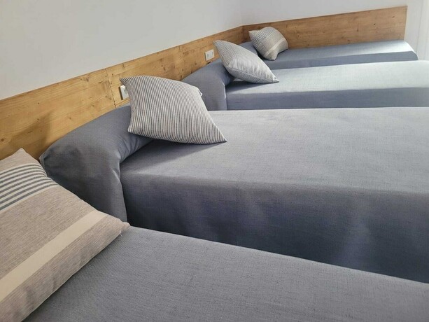 Imagen de la habitación del Hotel Malva Hostel. Foto 17