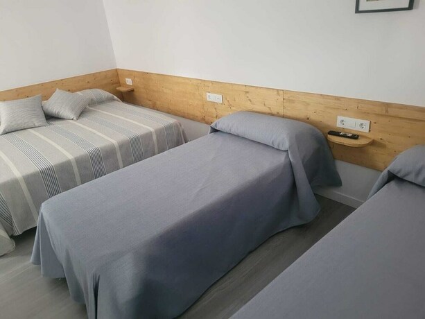Imagen de la habitación del Hotel Malva Hostel. Foto 19