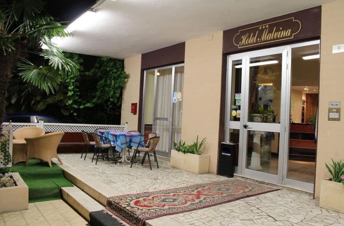 Imagen general del Hotel Malvina. Foto 2