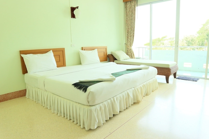 Imagen de la habitación del Hotel Mam Kai Bae Beach Resort. Foto 3