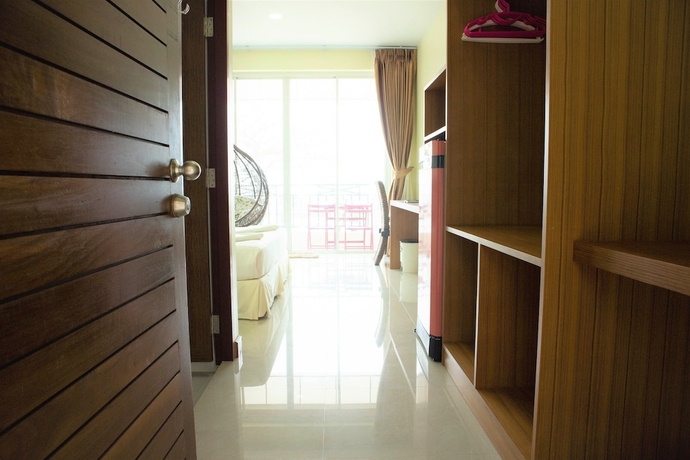 Imagen de la habitación del Hotel Mam Kai Bae Beach Resort. Foto 16