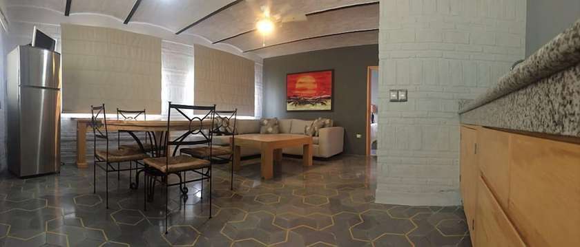 Imagen de la habitación del Hotel Mama Chuy and Villas. Foto 16