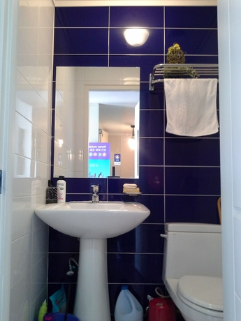 Imagen de la habitación del Hotel Mama Guest House. Foto 2