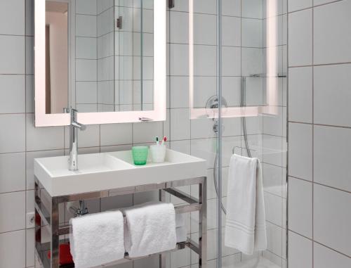 Imagen general del Hotel Mama Shelter Bordeaux Centre. Foto 3