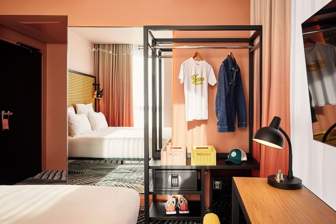 Imagen de la habitación del Hotel Mama Shelter Dijon. Foto 6