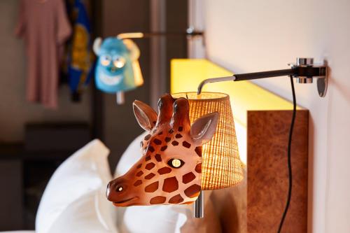 Imagen de la habitación del Hotel Mama Shelter Lille. Foto 9