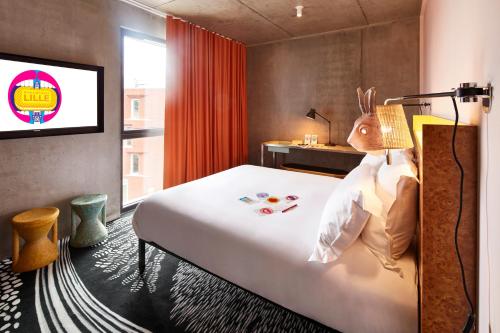 Imagen de la habitación del Hotel Mama Shelter Lille. Foto 16