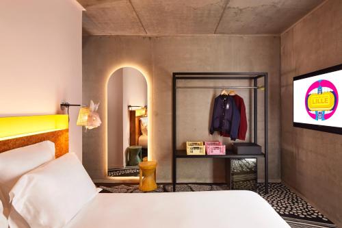 Imagen de la habitación del Hotel Mama Shelter Lille. Foto 17