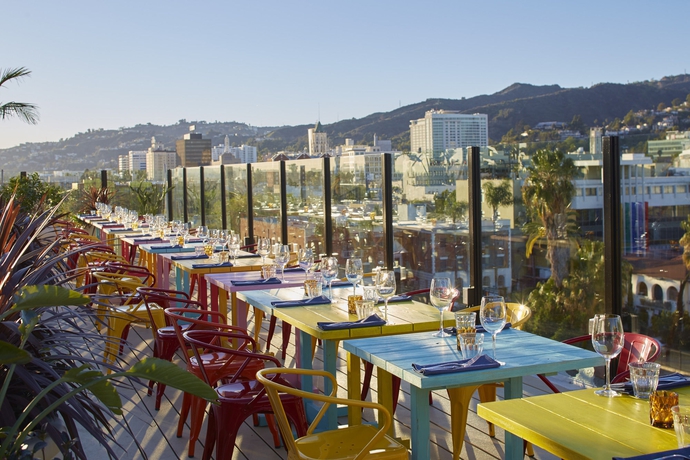 Imagen del bar/restaurante del Hotel Mama Shelter Los Angeles. Foto 4