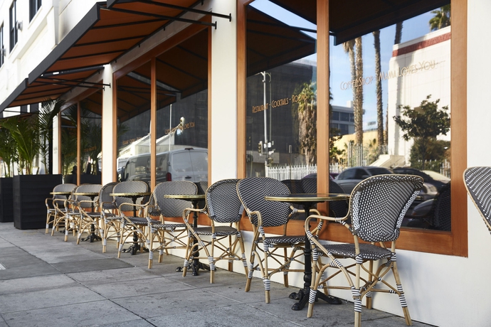 Imagen del bar/restaurante del Hotel Mama Shelter Los Angeles. Foto 10