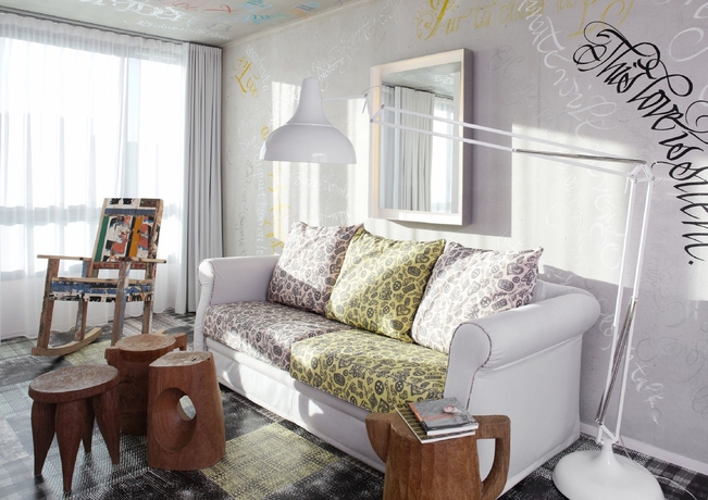 Imagen de los interiores del Hotel Mama Shelter Marseille. Foto 16