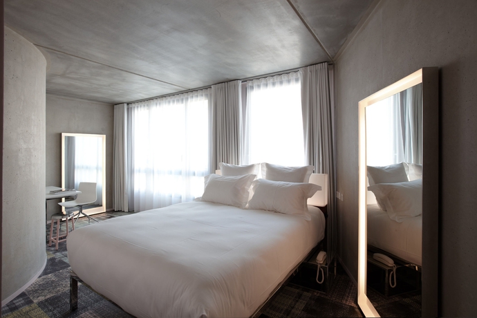 Imagen de la habitación del Hotel Mama Shelter Marseille. Foto 12