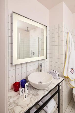 Imagen de la habitación del Hotel Mama Shelter Prague. Foto 4