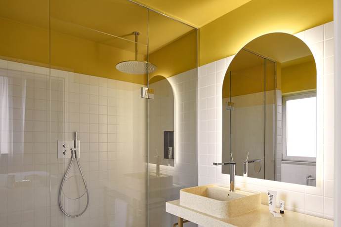 Imagen de la habitación del Hotel Mama Shelter Roma. Foto 4