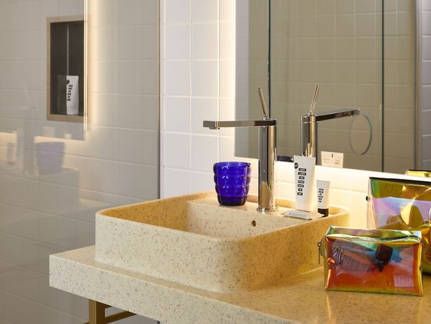 Imagen de la habitación del Hotel Mama Shelter Roma. Foto 9