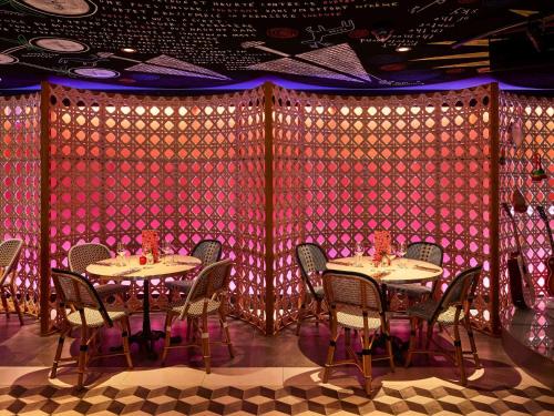 Imagen del bar/restaurante del Hotel Mama Shelter Toulouse. Foto 7