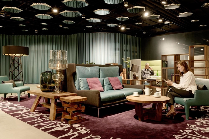 Imagen de los interiores del Hotel Mama Shelter Zurich. Foto 7