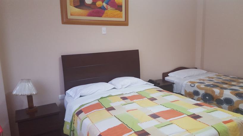 Imagen de la habitación del Hotel Mama Tina. Foto 10