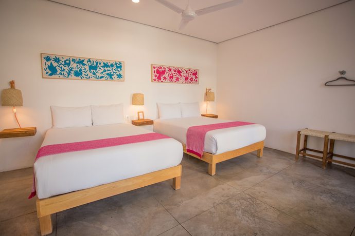 Imagen de la habitación del Hotel Mam&aacute; Carlota. Foto 15