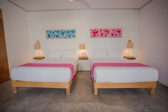 Imagen de la habitación del Hotel Mam&aacute; Carlota. Foto 17