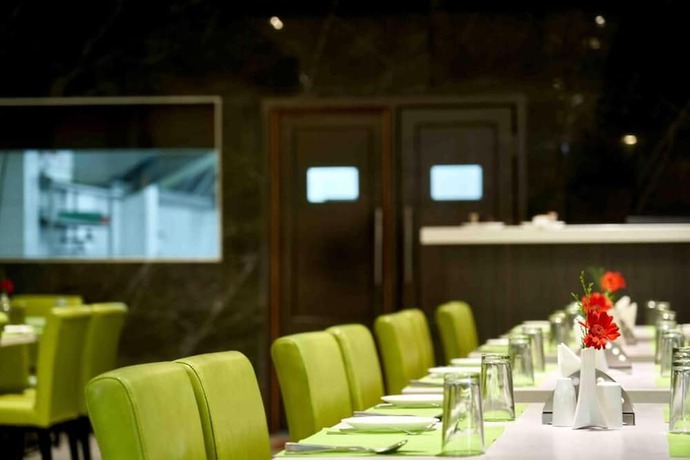 Imagen del bar/restaurante del Hotel Mamallaa Heritage. Foto 4