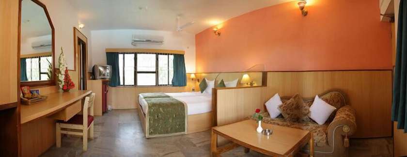 Imagen de la habitación del Hotel Mamallaa Heritage. Foto 14