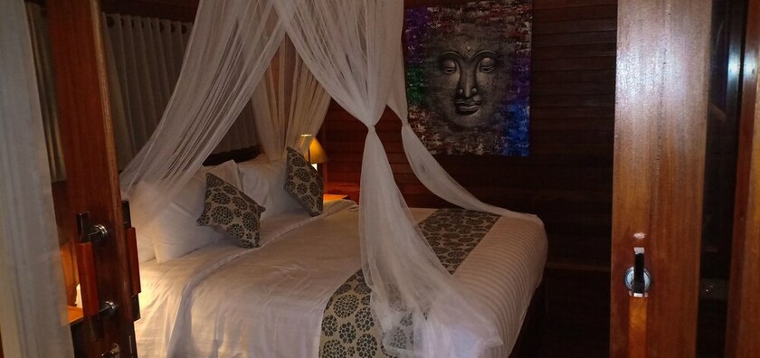 Imagen de la habitación del Hotel Mamamia Island Villa. Foto 30