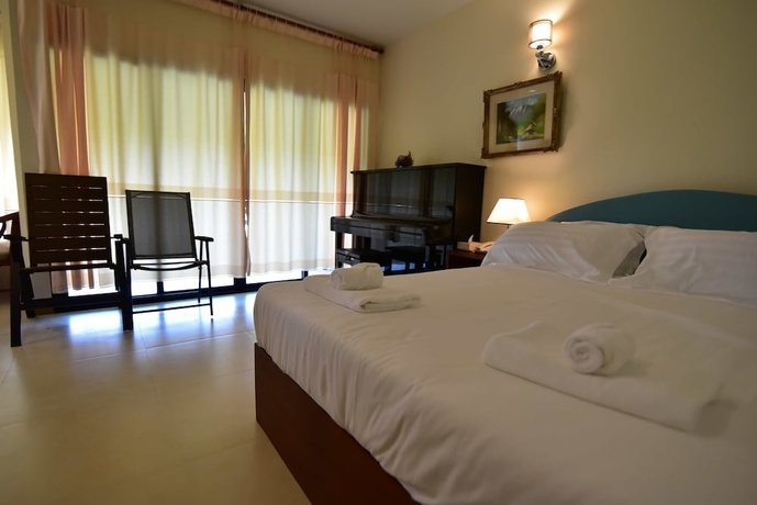 Imagen de la habitación del Hotel Mamaungpaa Hillside Resort. Foto 7