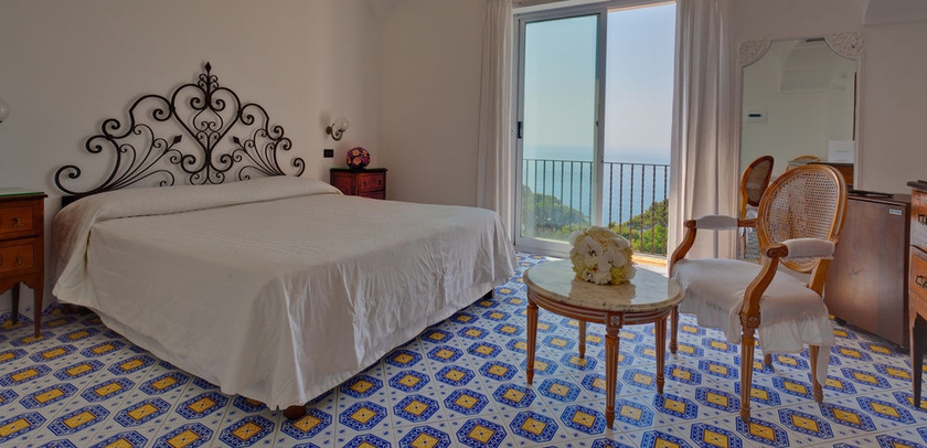 Imagen de la habitación del Hotel Mamela. Foto 7