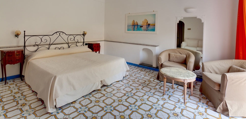 Imagen de la habitación del Hotel Mamela. Foto 8