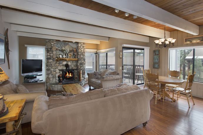 Imagen de la habitación del Hotel Mammoth Village Properties by 101 Great Escapes. Foto 18