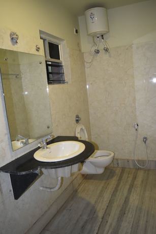 Imagen de la habitación del Hotel Mamoni Group. Foto 5