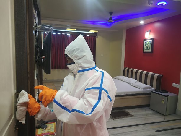 Imagen de la habitación del Hotel Mamoni Group. Foto 13