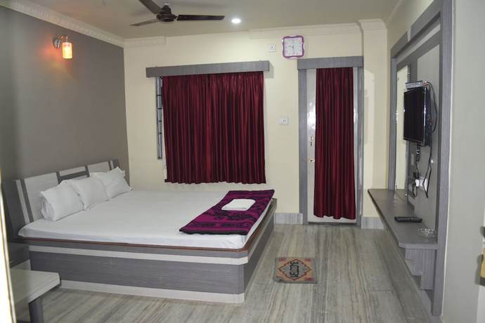 Imagen de la habitación del Hotel Mamoni Group. Foto 14