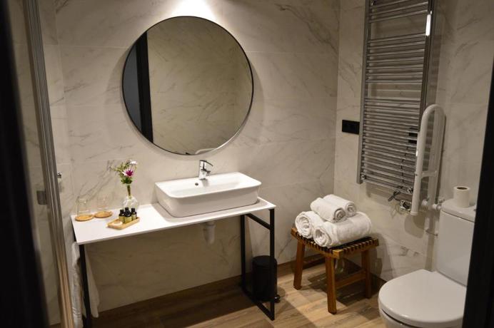 Imagen de la habitación del Hotel M&UGA Hotela. Foto 3