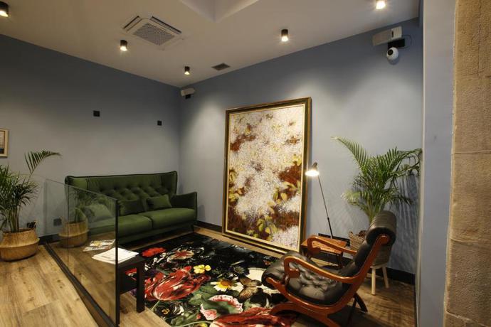 Imagen de los interiores del Hotel M&UGA Hotela. Foto 9