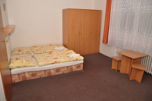 Imagen de la habitación del Hotel M&m. Foto 4