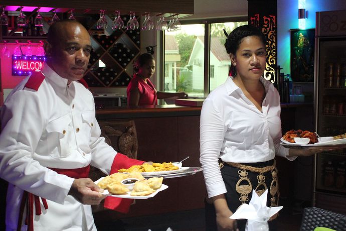 Imagen del bar/restaurante del Hotel Mamta Villa. Foto 8