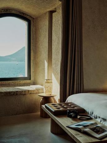 Imagen general del Hotel Mamula Island by Banyan Tree. Foto 7