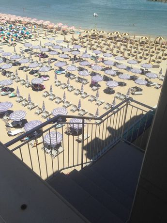 Imagen de los exteriores del Hotel Man. Foto 10