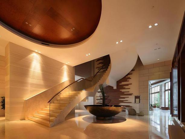 Imagen de los interiores del Hotel Man Wan Harmona Resort. Foto 8