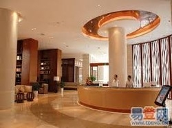 Imagen de los interiores del Hotel Man Wan Harmona Resorts. Foto 7