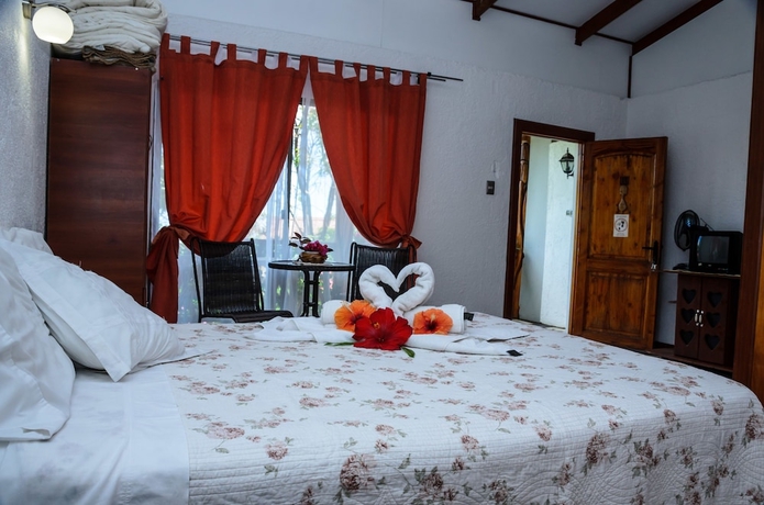 Imagen de la habitación del Hotel Mana Nui Inn. Foto 11