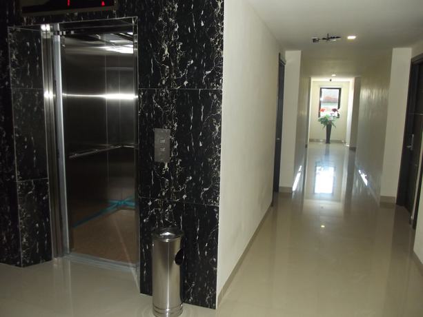 Imagen de los interiores del Hotel Manado Inn. Foto 15