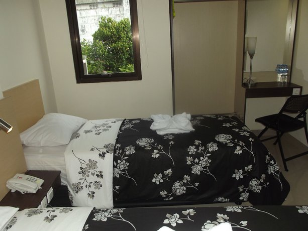 Imagen de la habitación del Hotel Manado Inn. Foto 7