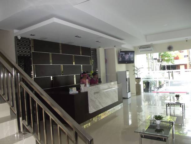 Imagen de los interiores del Hotel Manado Inn. Foto 17