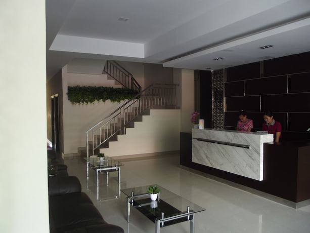 Imagen de los interiores del Hotel Manado Inn. Foto 19