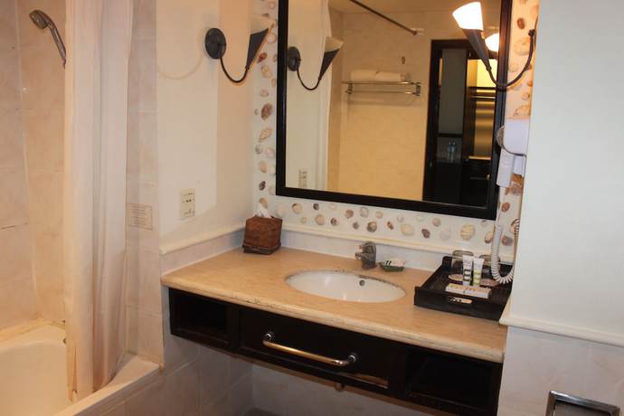 Imagen de la habitación del Hotel Manado Tateli Resort and Convention. Foto 9