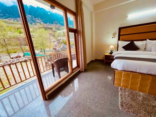 Imagen general del Hotel Manali Beas River Retreat. Foto 15