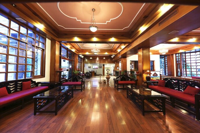 Imagen del bar/restaurante del Hotel Manali Heights. Foto 2